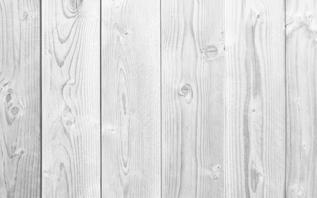 Voozon High-quality white wooden plank texture ideal for backgrounds and design projects.